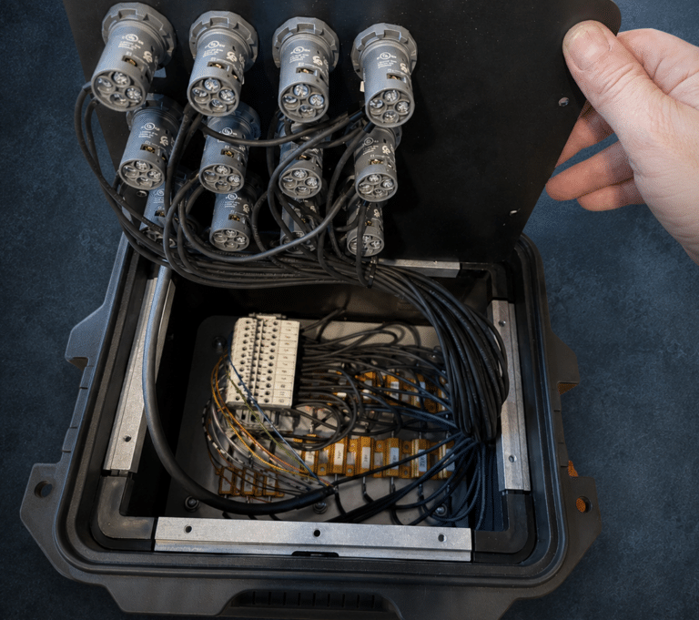 Exertherm MNS Tester for simulating temperature faults and verifying monitoring functions 3